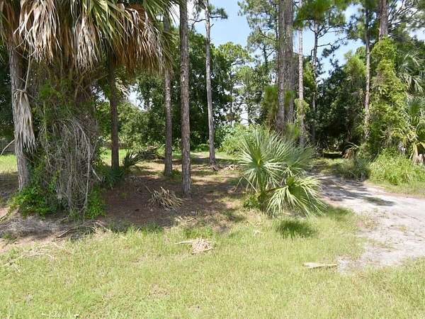 0.33 Acres of Residential Land for Sale in Port St. Lucie, Florida