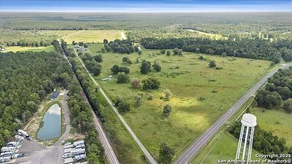 133 Acres of Land with Home for Sale in Orange, Texas