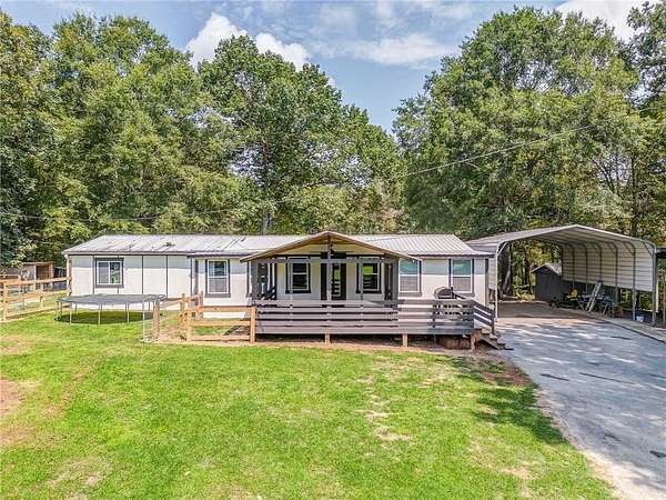 2 Acres of Residential Land with Home for Sale in Resaca, Georgia