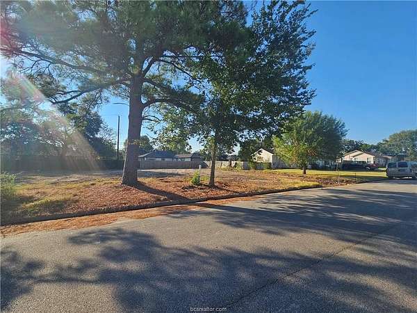 0.24 Acres of Mixed-Use Land for Sale in Bryan, Texas