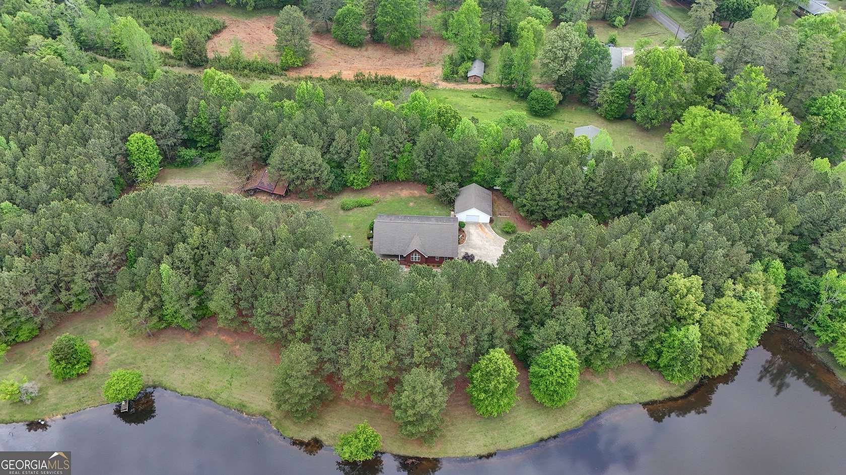 5 Acres of Residential Land with Home for Sale in Rome, Georgia