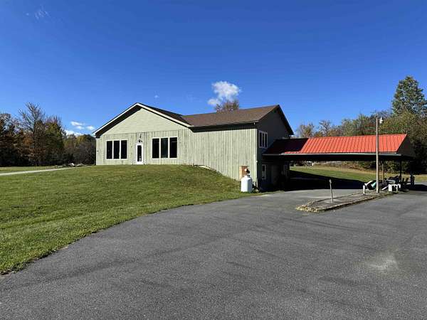 24.1 Acres of Land for Sale in Hyde Park, Vermont
