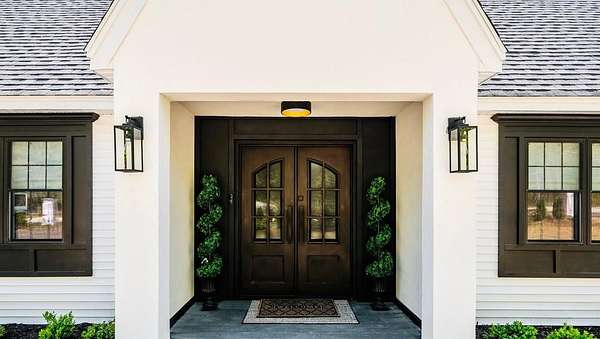 3.87 Acres of Residential Land with Home for Sale in Nottingham, New Hampshire