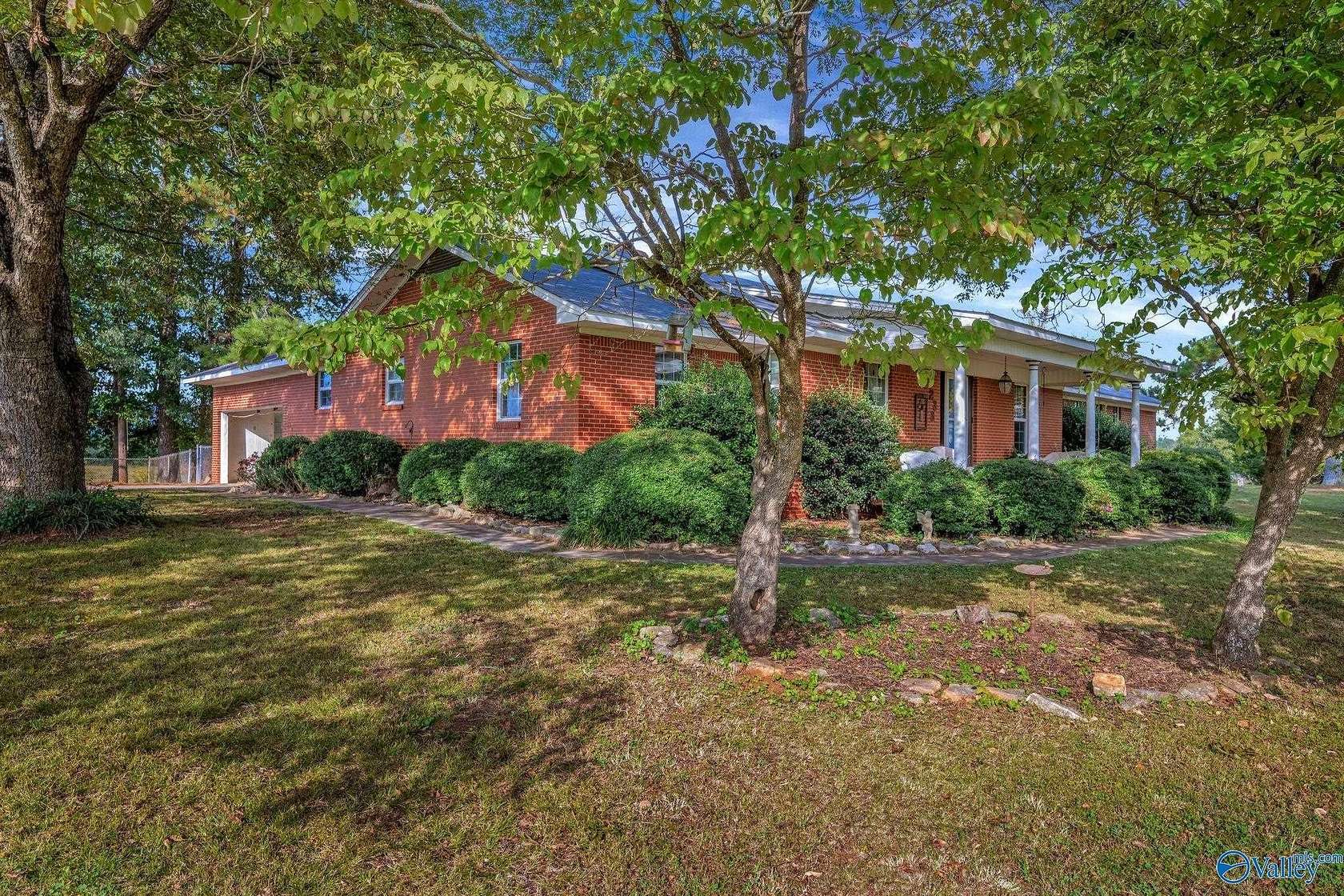 2.84 Acres of Land with Home for Sale in Decatur, Alabama