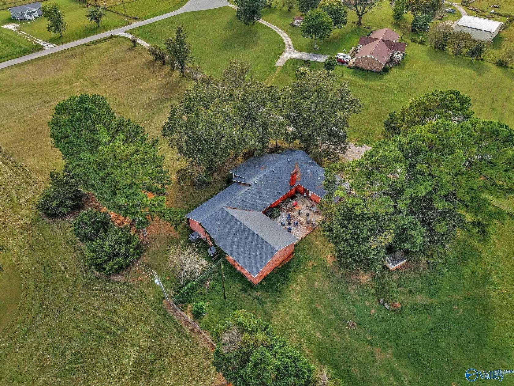 2.84 Acres of Land with Home for Sale in Decatur, Alabama