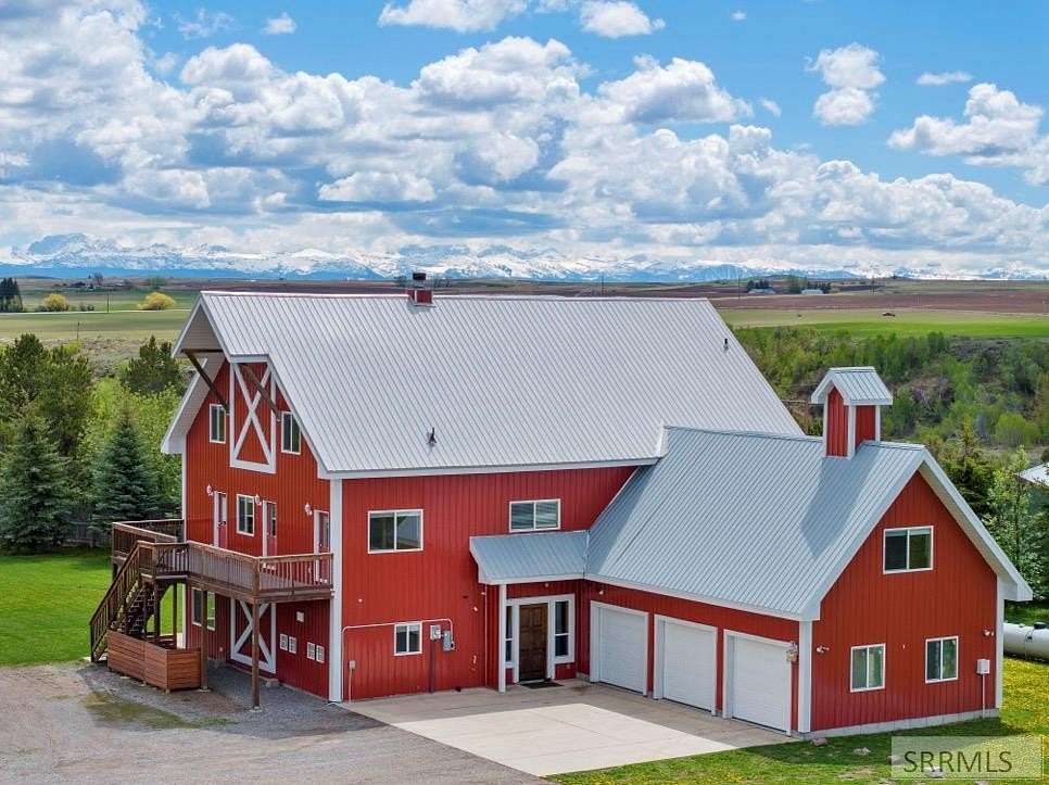 2.5 Acres of Residential Land with Home for Sale in Ashton, Idaho