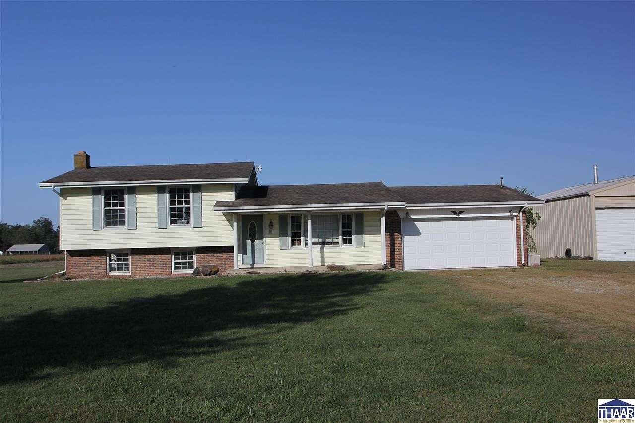 1.6 Acres of Residential Land with Home for Sale in Brazil, Indiana