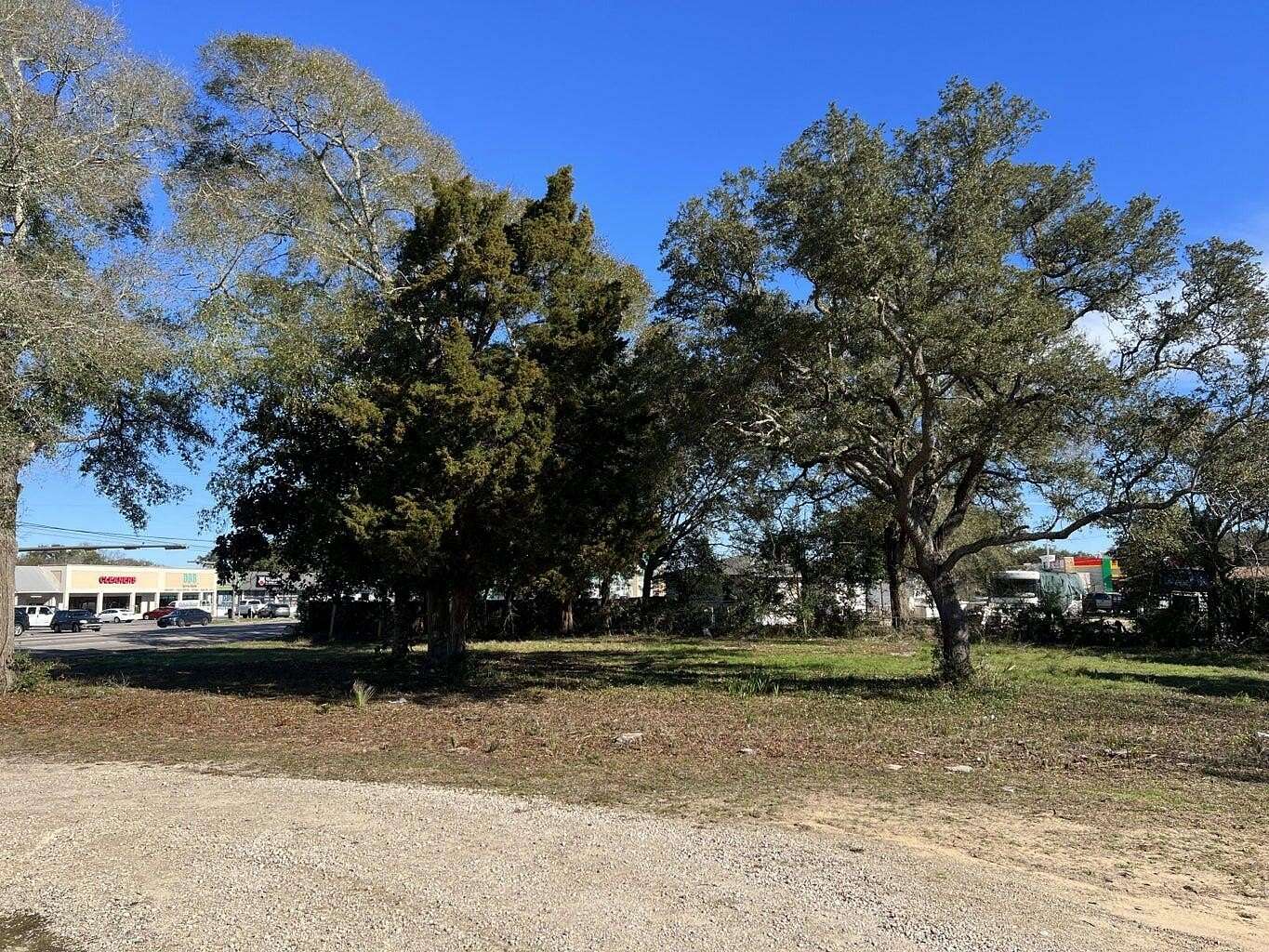 0.35 Acres of Mixed-Use Land for Sale in Fort Walton Beach, Florida
