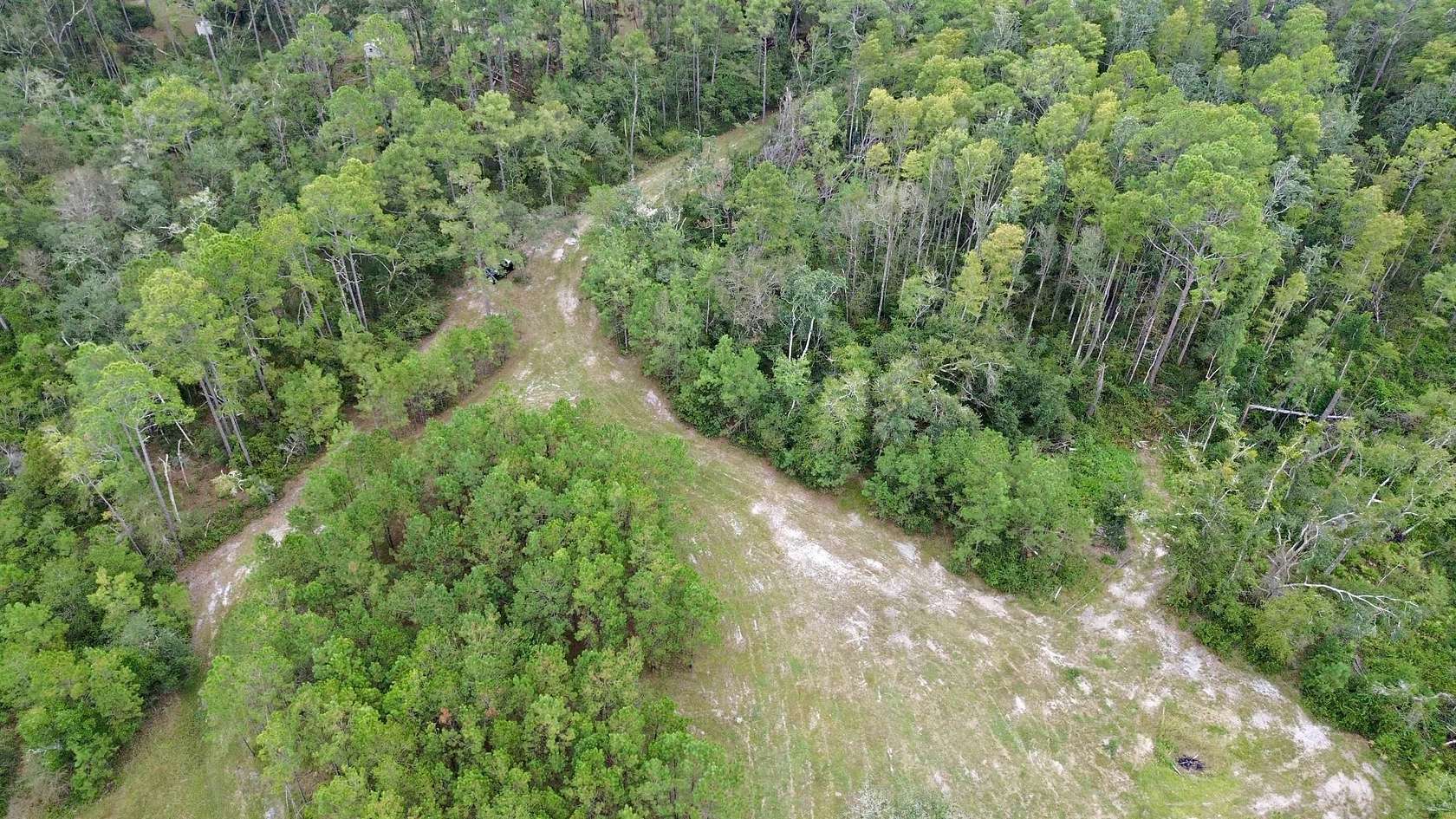 6.87 Acres of Residential Land for Sale in Greenville, Florida