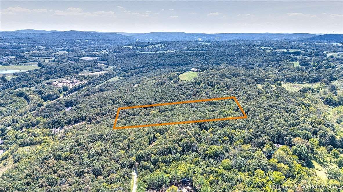 6 Acres of Land for Sale in Fayetteville, Arkansas
