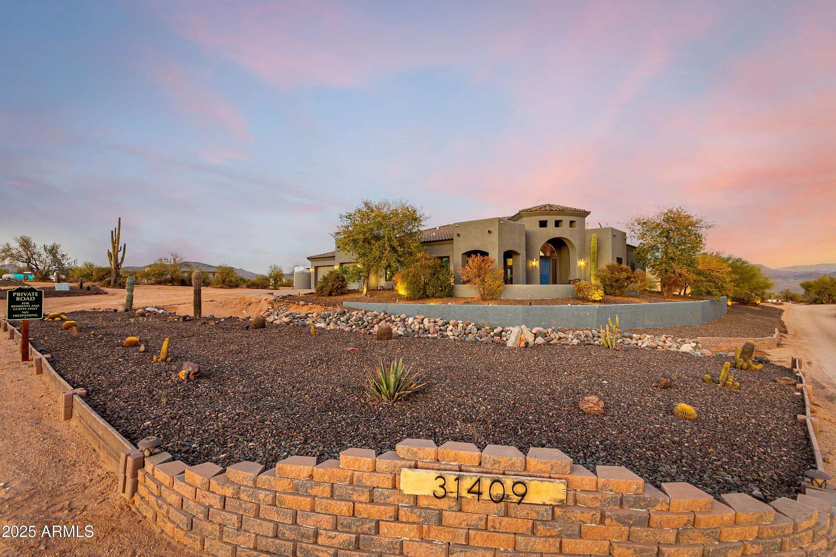 2 Acres of Land with Home for Sale in Scottsdale, Arizona