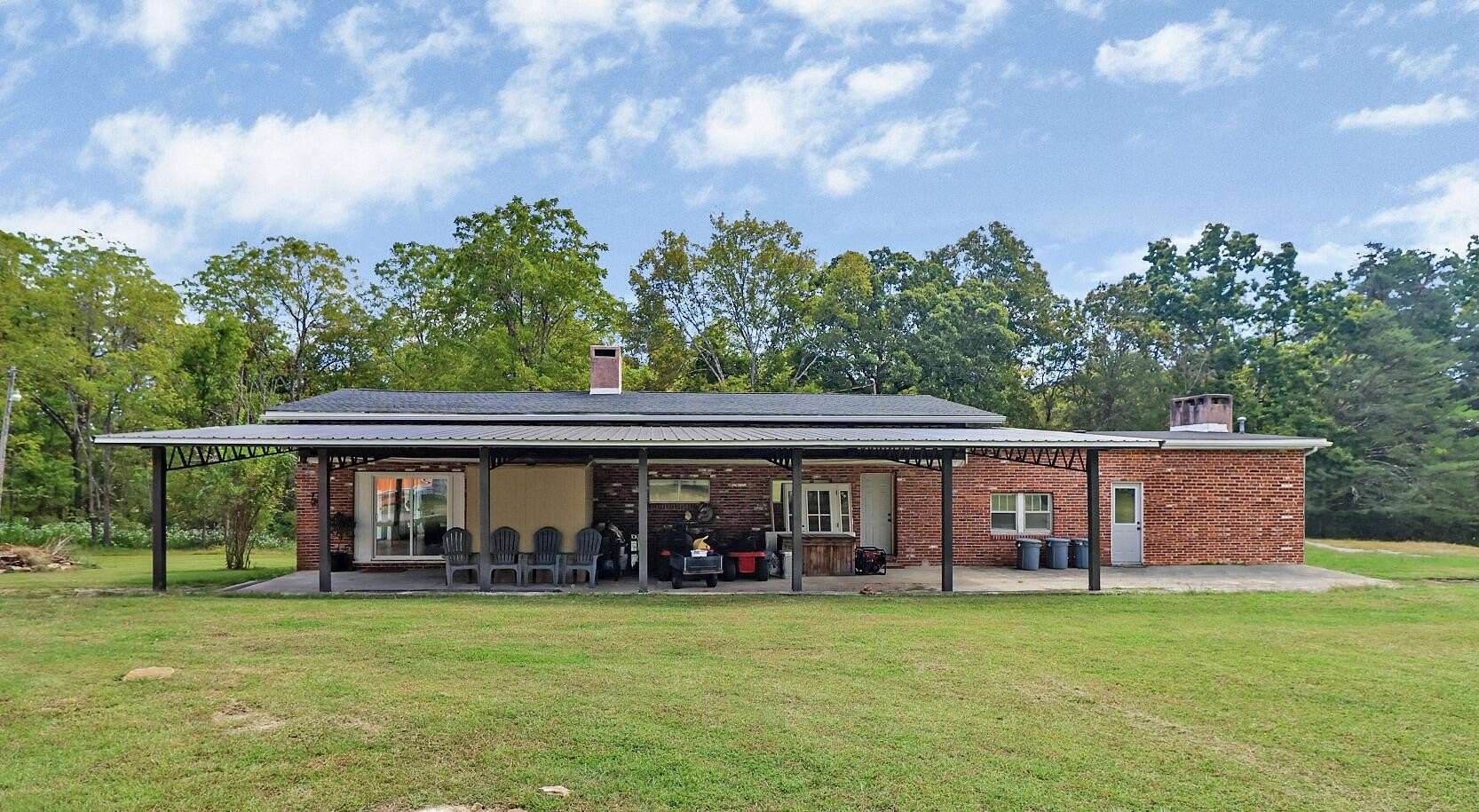 8.47 Acres of Residential Land with Home for Sale in Dayton, Tennessee