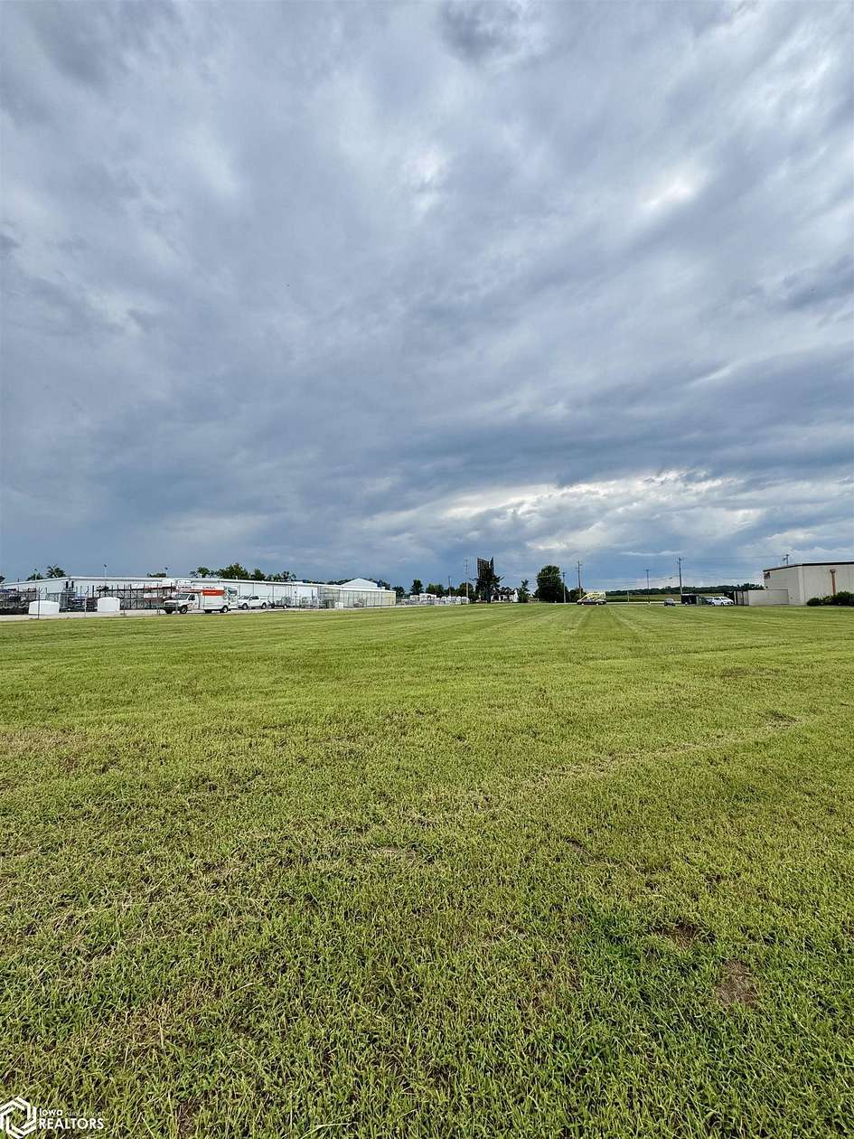 1.39 Acres of Land for Sale in Fort Madison, Iowa