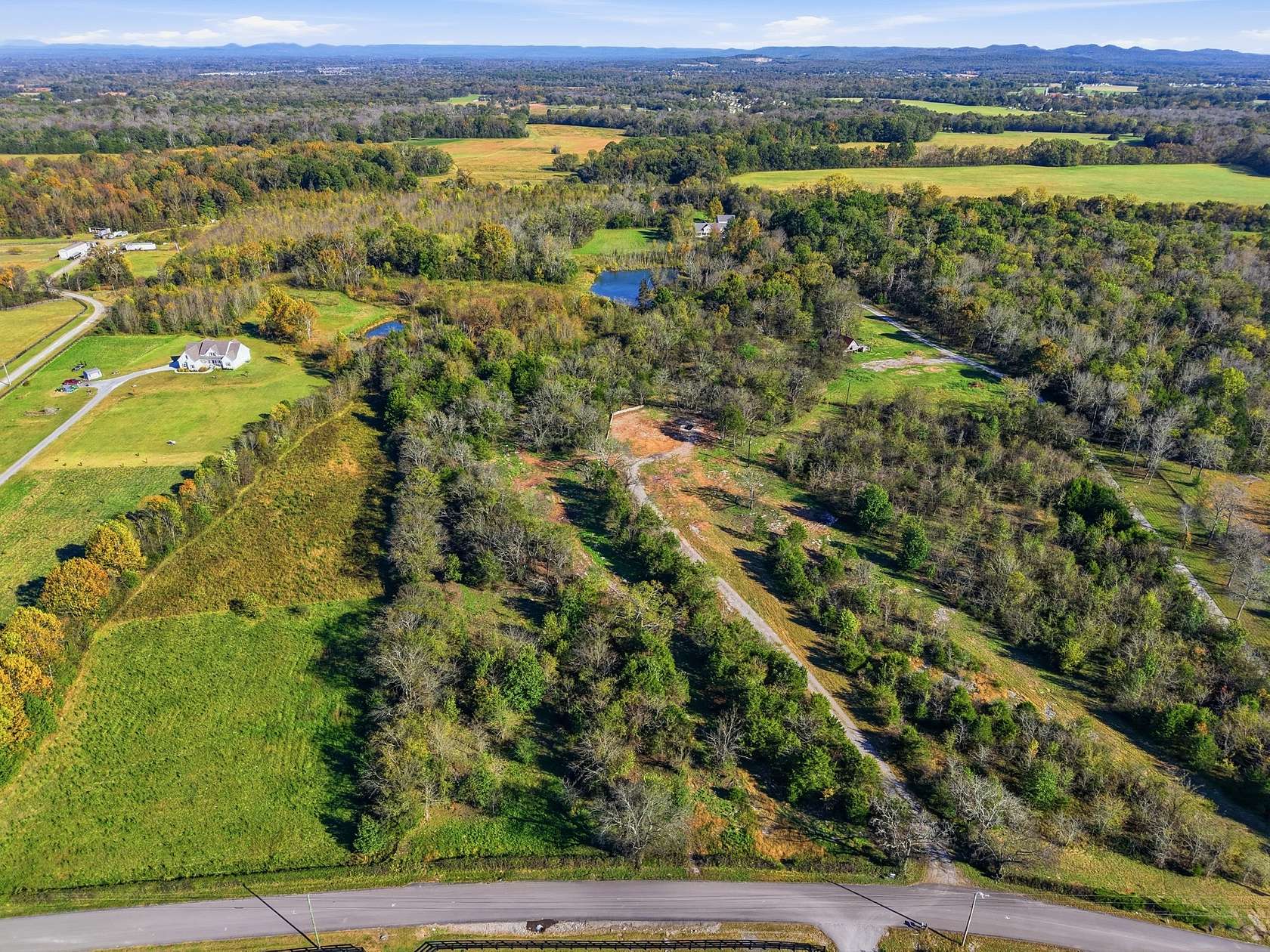 4 Acres of Residential Land for Sale in Christiana, Tennessee