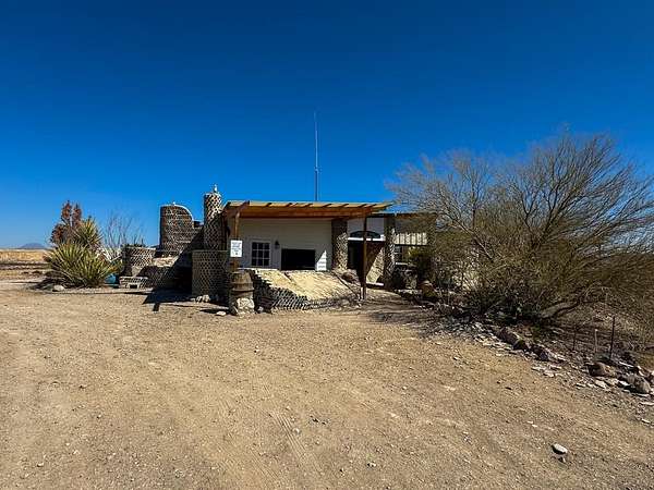 20.4 Acres of Recreational Land with Home for Lease in Terlingua, Texas