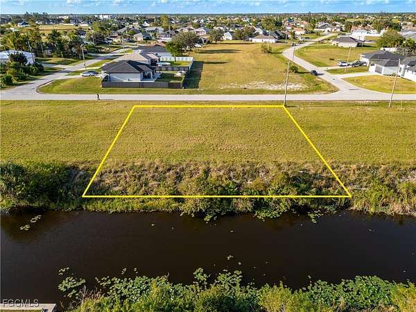 0.34 Acres of Residential Land for Sale in Cape Coral, Florida