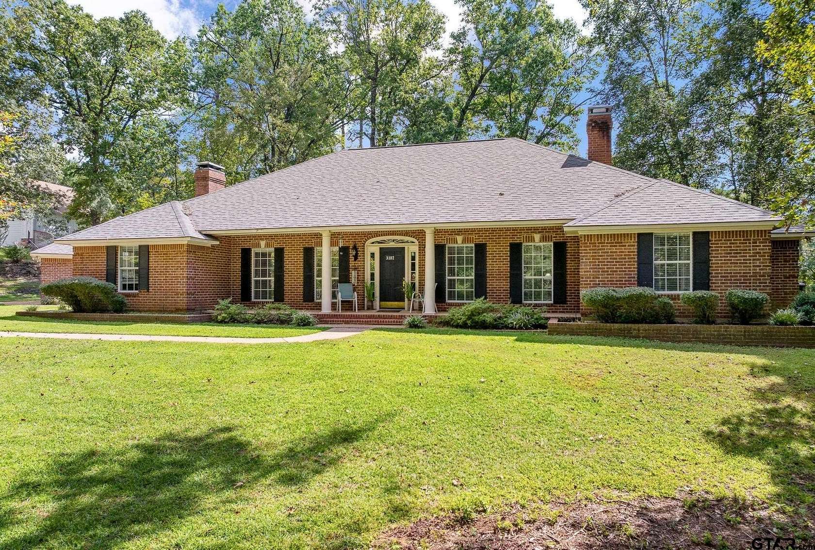 1.52 Acres of Residential Land with Home for Sale in Tyler, Texas