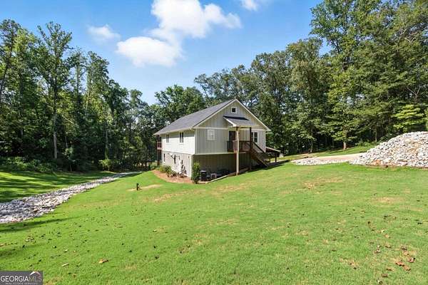 3 Acres of Residential Land with Home for Sale in Lavonia, Georgia