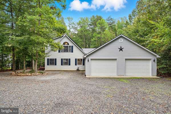 3.2 Acres of Residential Land with Home for Sale in Mineral, Virginia