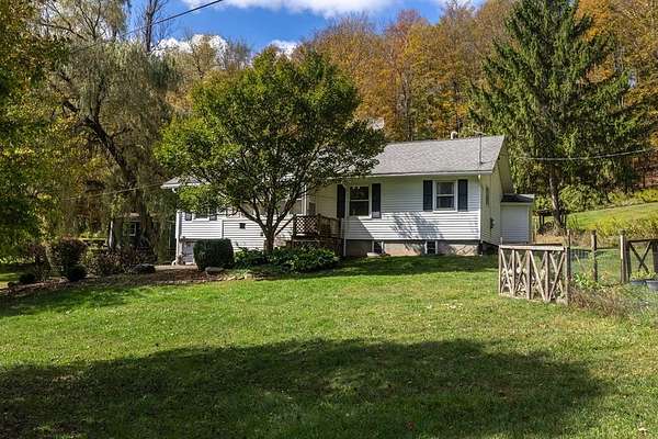 5.85 Acres of Residential Land with Home for Sale in Lindley, New York