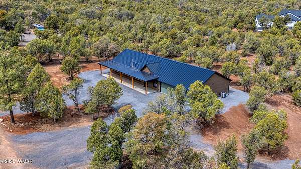 2.44 Acres of Residential Land with Home for Sale in Show Low, Arizona