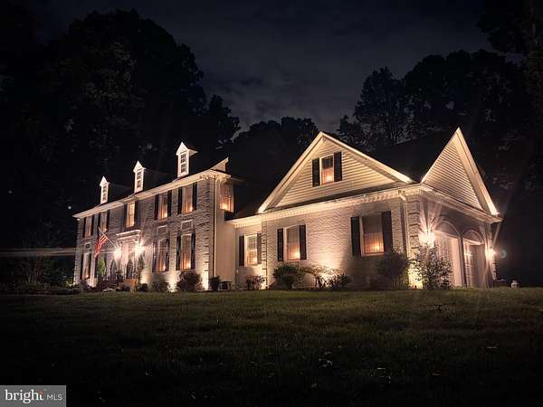 1.84 Acres of Residential Land with Home for Sale in Great Falls, Virginia