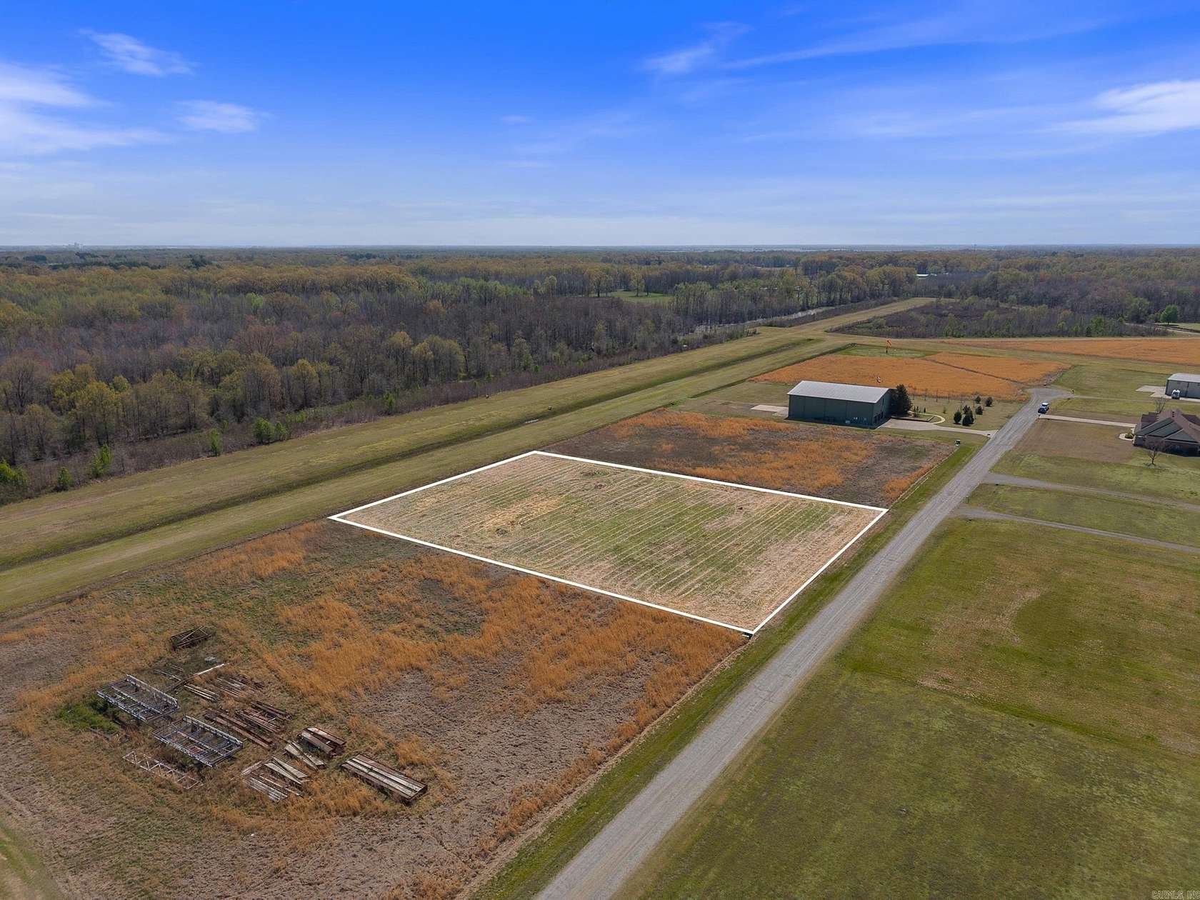1.6 Acres of Residential Land for Sale in Lonoke, Arkansas