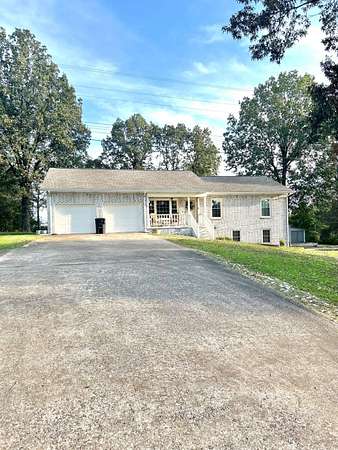 2.1 Acres of Residential Land with Home for Sale in Pocahontas, Arkansas