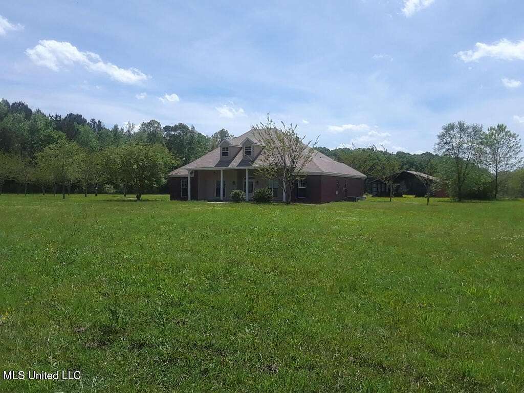 7.5 Acres of Land with Home for Sale in Terry, Mississippi