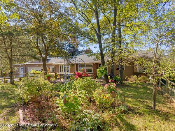 1.84 Acres of Residential Land with Home for Sale in Saugerties, New York