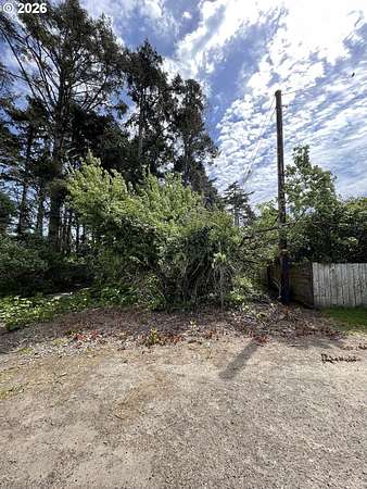 0.06 Acres of Land for Sale in Rockaway Beach, Oregon