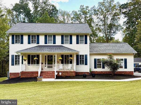 3.82 Acres of Residential Land with Home for Sale in Port Royal, Virginia