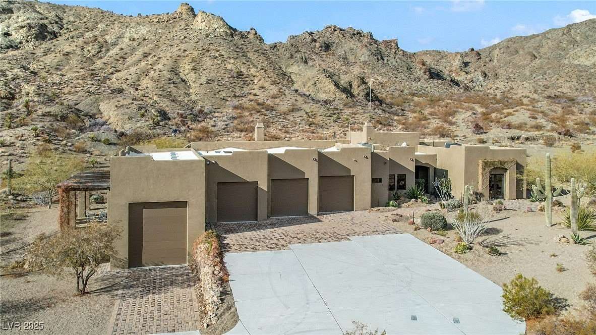 2.54 Acres of Residential Land with Home for Sale in Nelson, Nevada