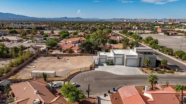 0.51 Acres of Residential Land for Sale in Las Vegas, Nevada