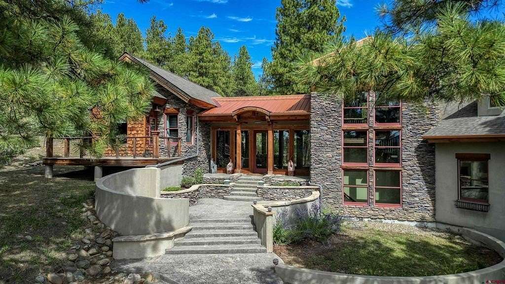 3.1 Acres of Land with Home for Sale in Pagosa Springs, Colorado