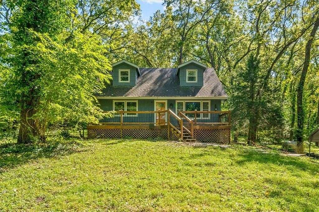 3.44 Acres of Residential Land with Home for Sale in Parkville, Missouri