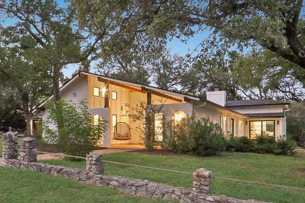 4 Acres of Residential Land with Home for Sale in Georgetown, Texas