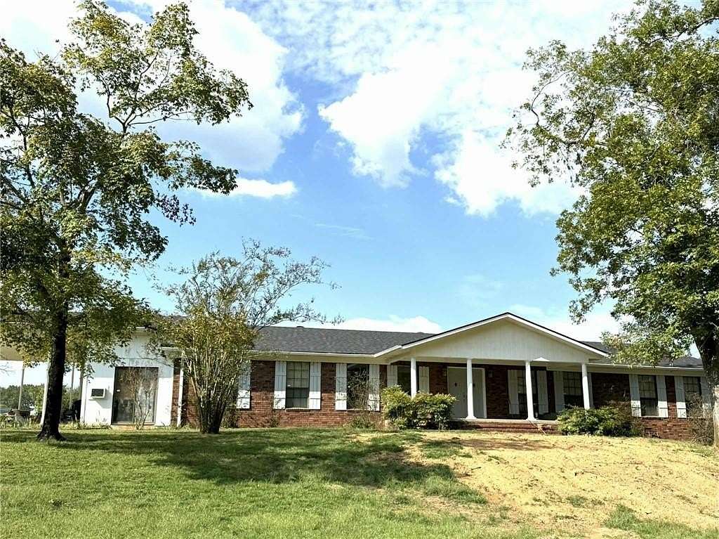41 Acres of Agricultural Land with Home for Sale in Russellville, Arkansas