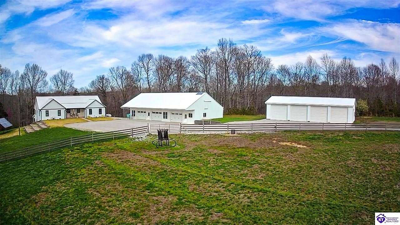 8.59 Acres of Land with Home for Sale in Cub Run, Kentucky