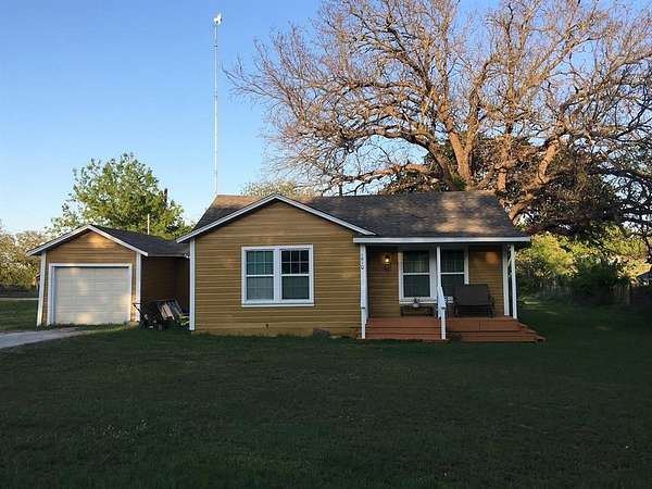 3.35 Acres of Residential Land with Home for Sale in Springtown, Texas