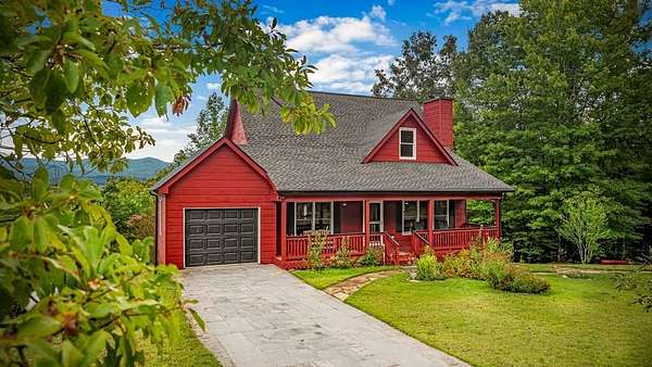 10 Acres of Land with Home for Sale in Ellijay, Georgia