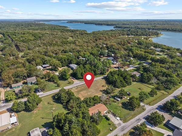 0.46 Acres of Residential Land for Sale in Pottsboro, Texas