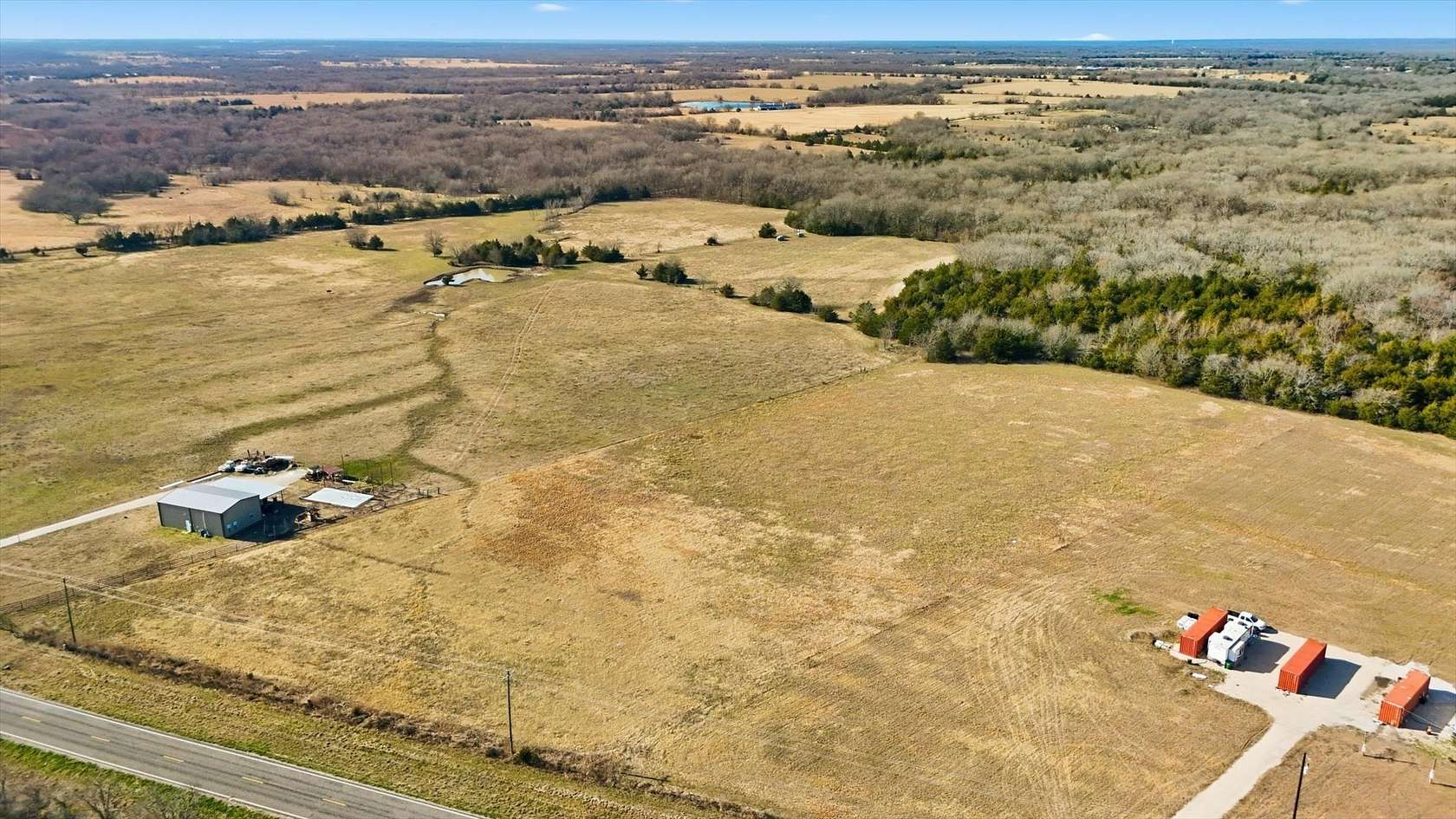 18 Acres of Land for Sale in Campbell, Texas