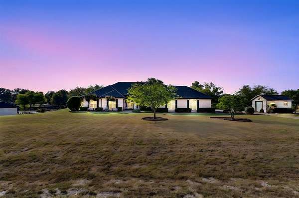 2 Acres of Residential Land with Home for Sale in Waxahachie, Texas