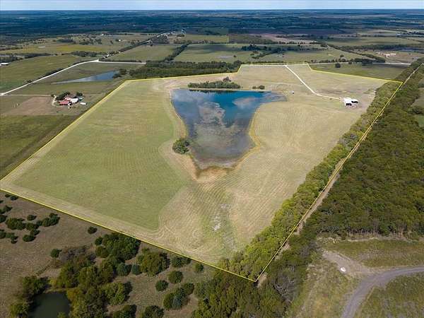 70.3 Acres of Agricultural Land for Sale in Celeste, Texas