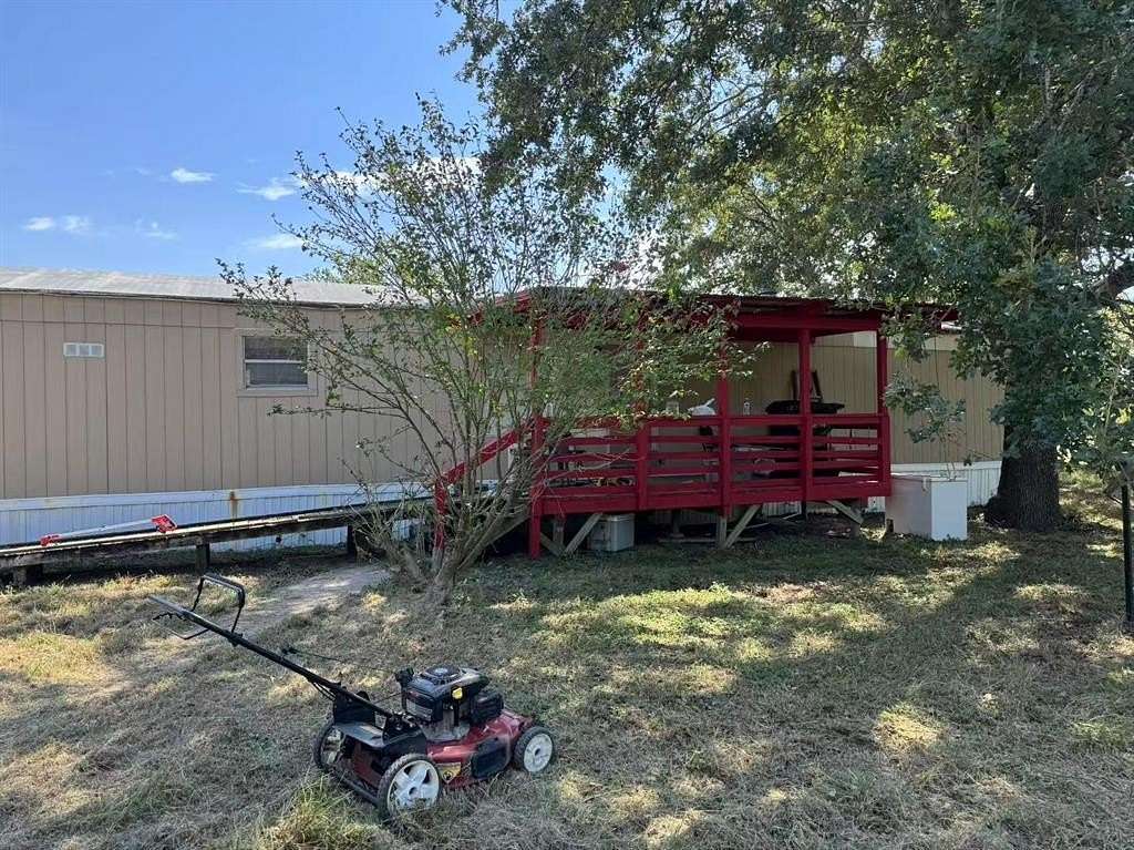 4.49 Acres of Residential Land with Home for Sale in West Tawakoni, Texas