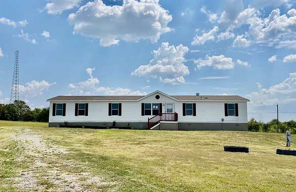 1.76 Acres of Residential Land with Home for Sale in Joshua, Texas