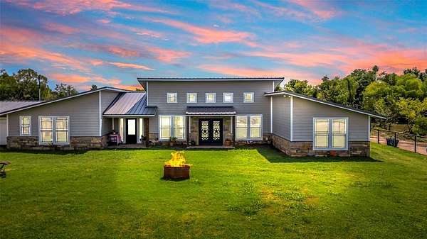 10.2 Acres of Land with Home for Sale in Wills Point, Texas