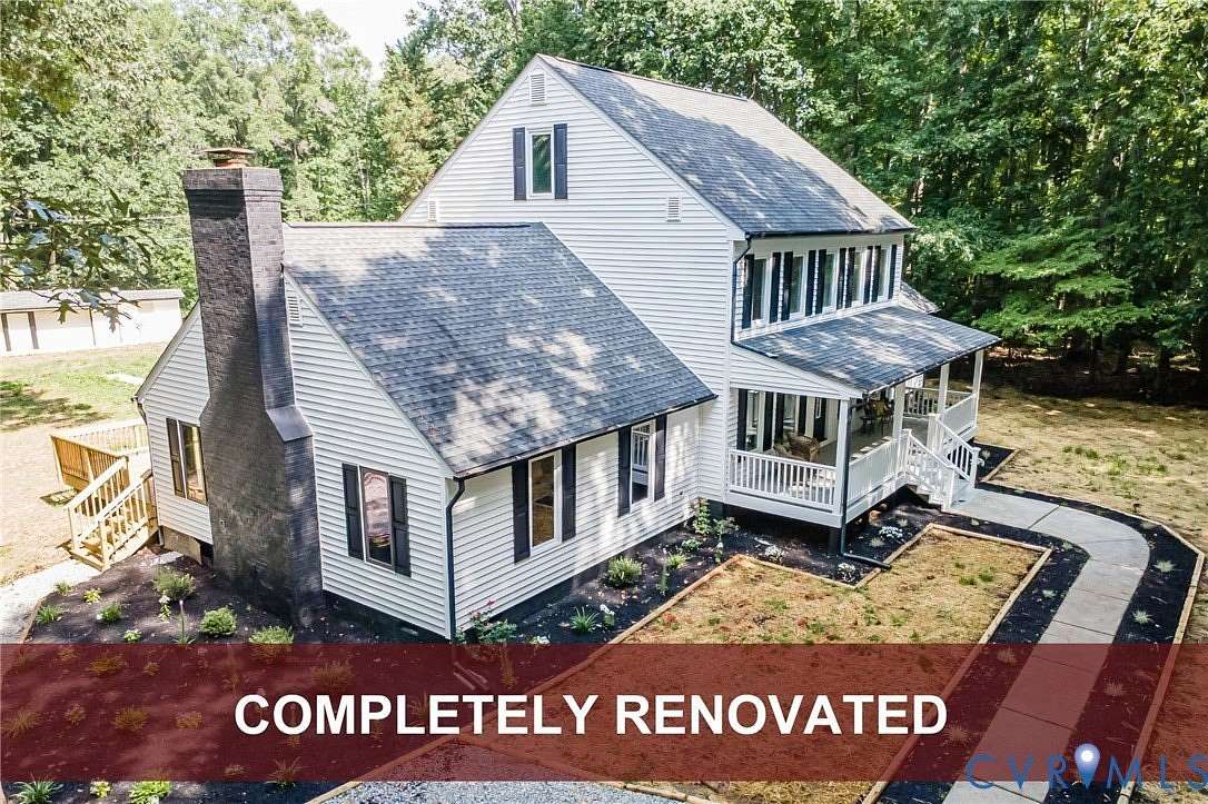 7 Acres of Residential Land with Home for Sale in Powhatan, Virginia