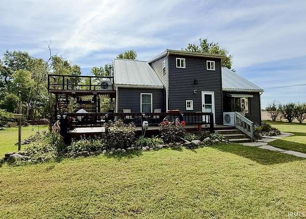 1.7 Acres of Residential Land with Home for Sale in Pierceton, Indiana